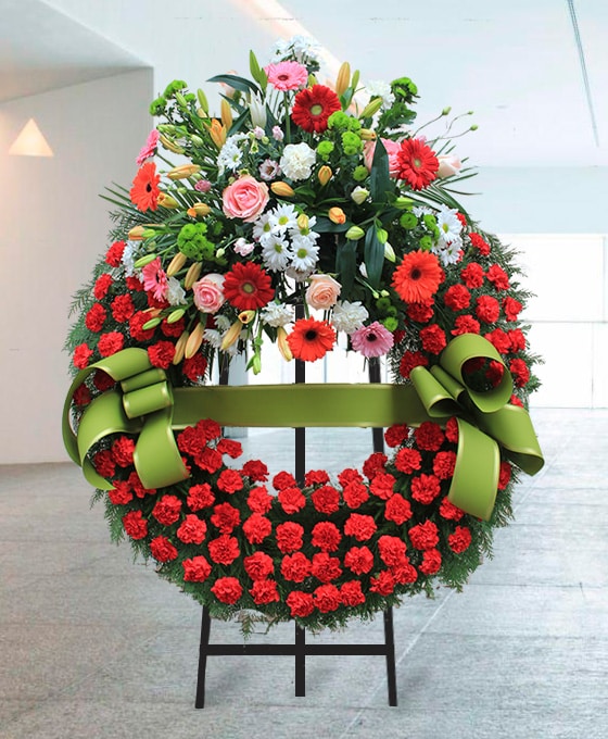 Corona de flores para funeral en Tarragona